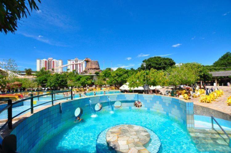 Aparthotel Piazza Diroma - Com Acesso Acqua Park Cn-Go Caldas Novas Esterno foto